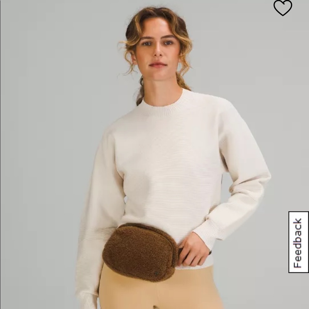 Lululemon brand new everywhere belt bag fleece (sold out online)